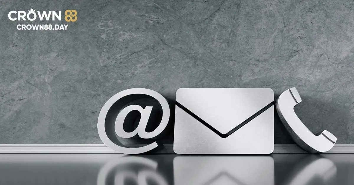 4 phương thức thuận tiện liên hệ Crown88